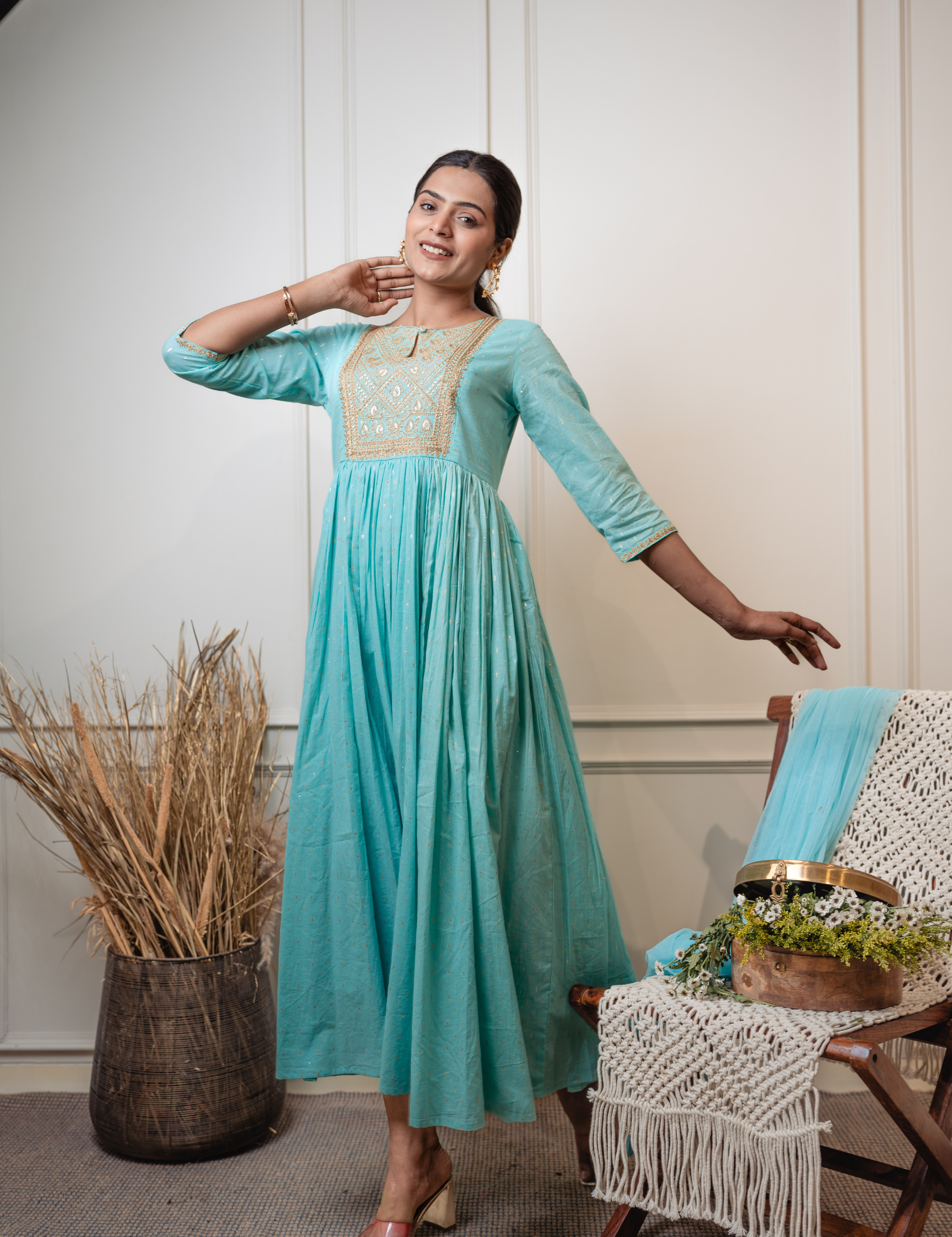 TANISHA 2 PC KURTA SET