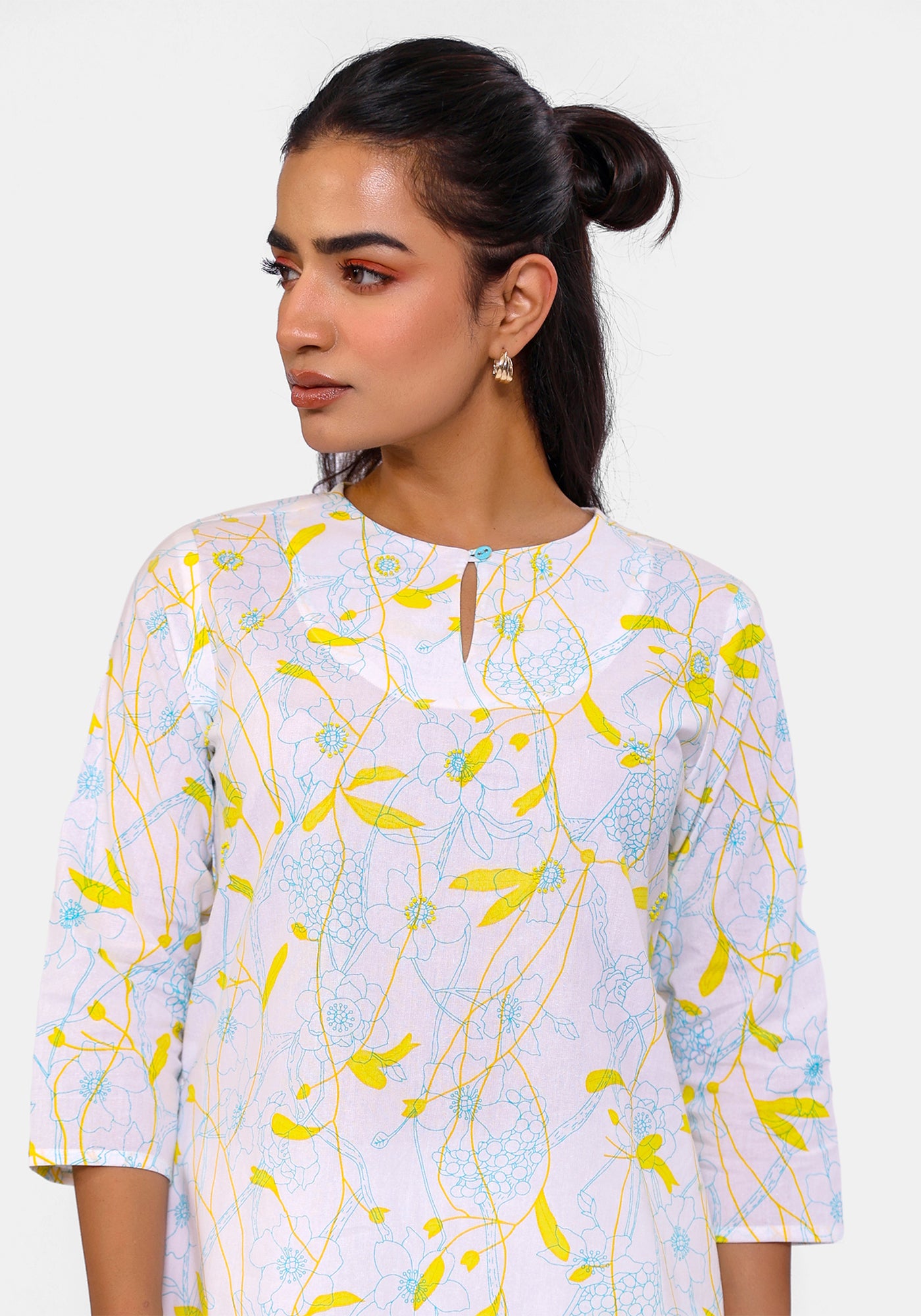 HARROZ SERENE OFF WHITE KURTA