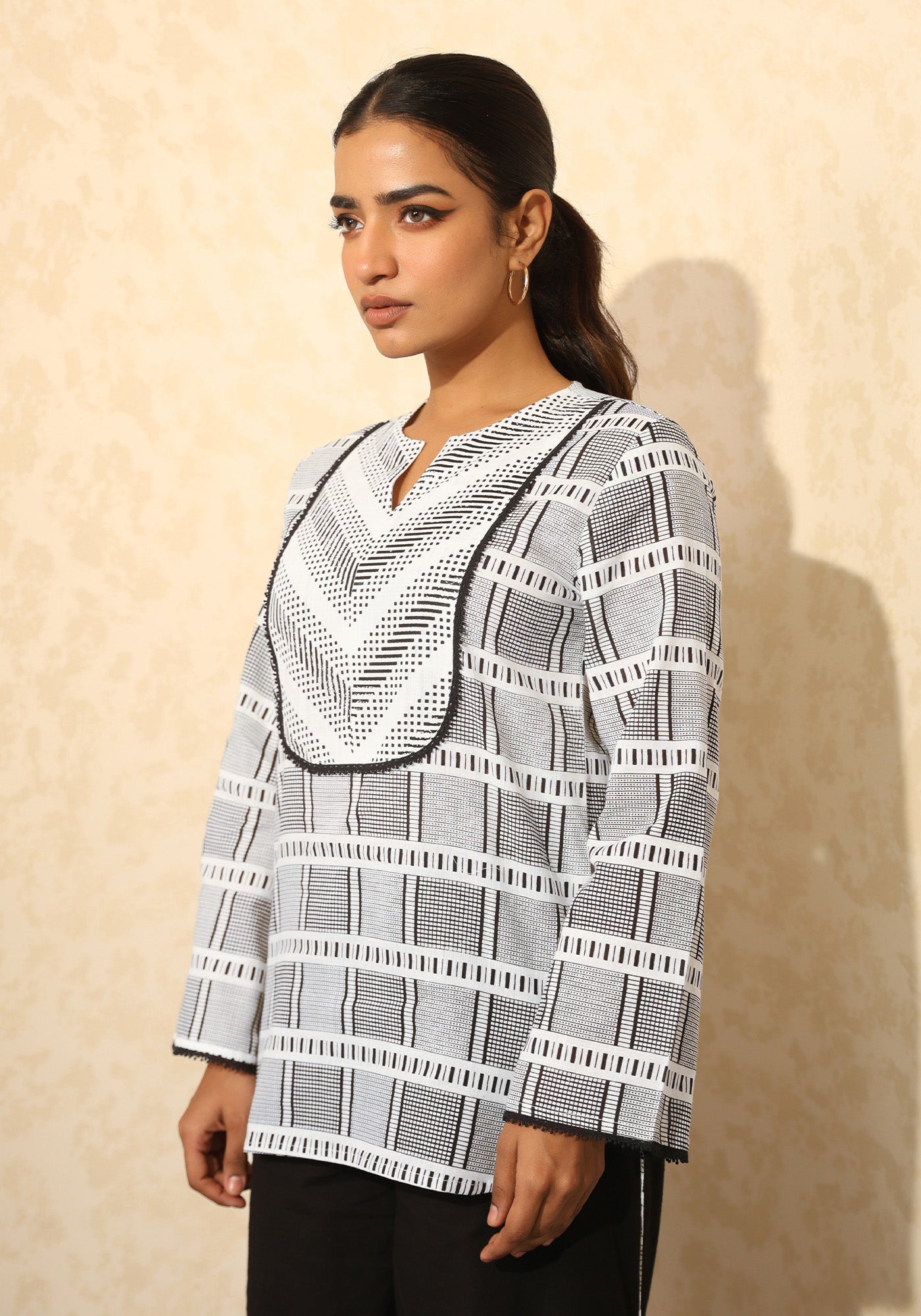GRAYSCALE BIANCA TOP