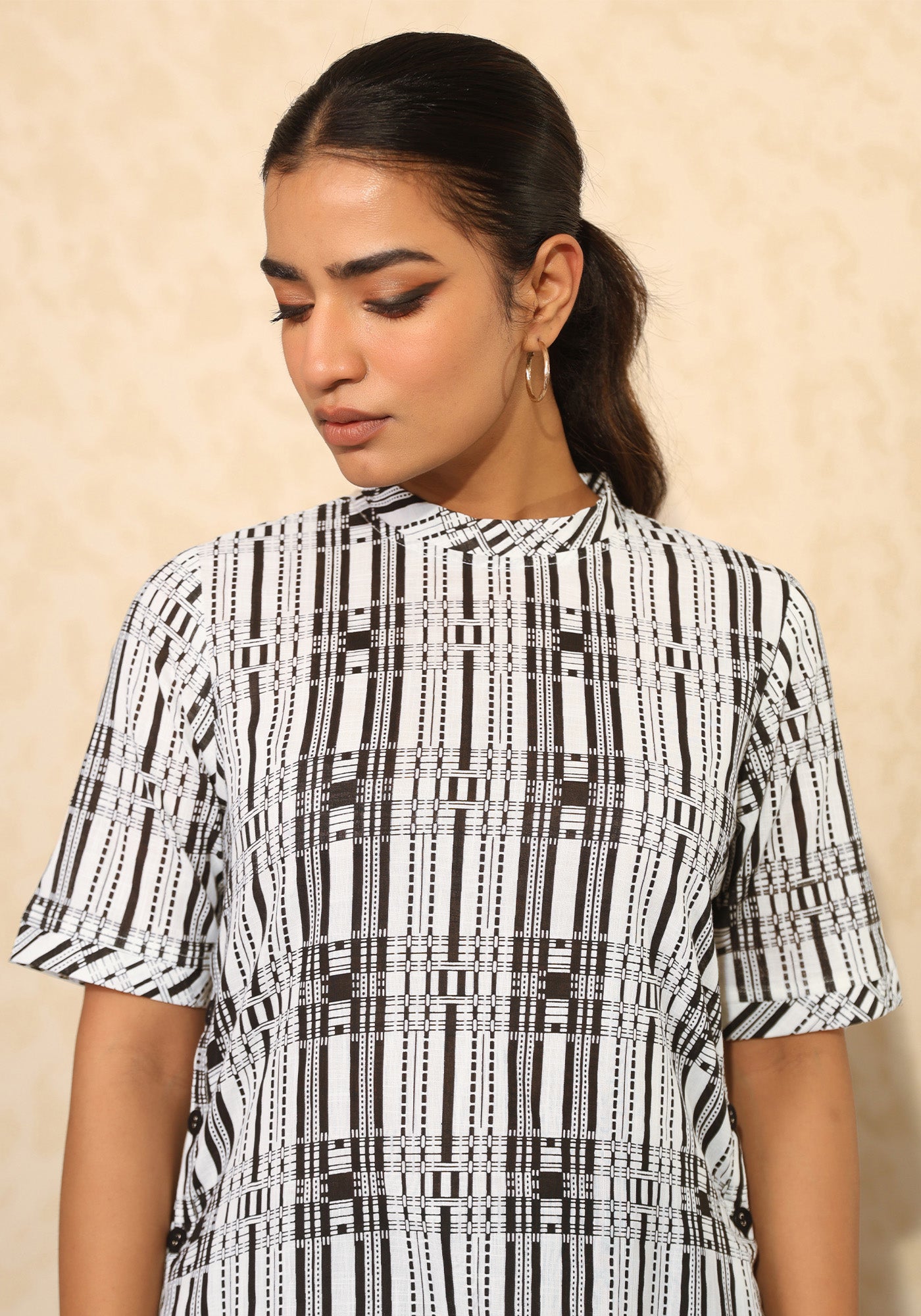 GRAYSCALE VESPER HIGH SLIT KURTA