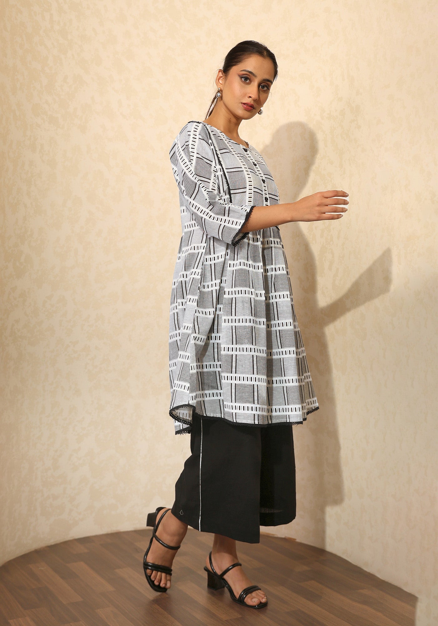 GRAYSCALE LUNA TUNIC DRESS