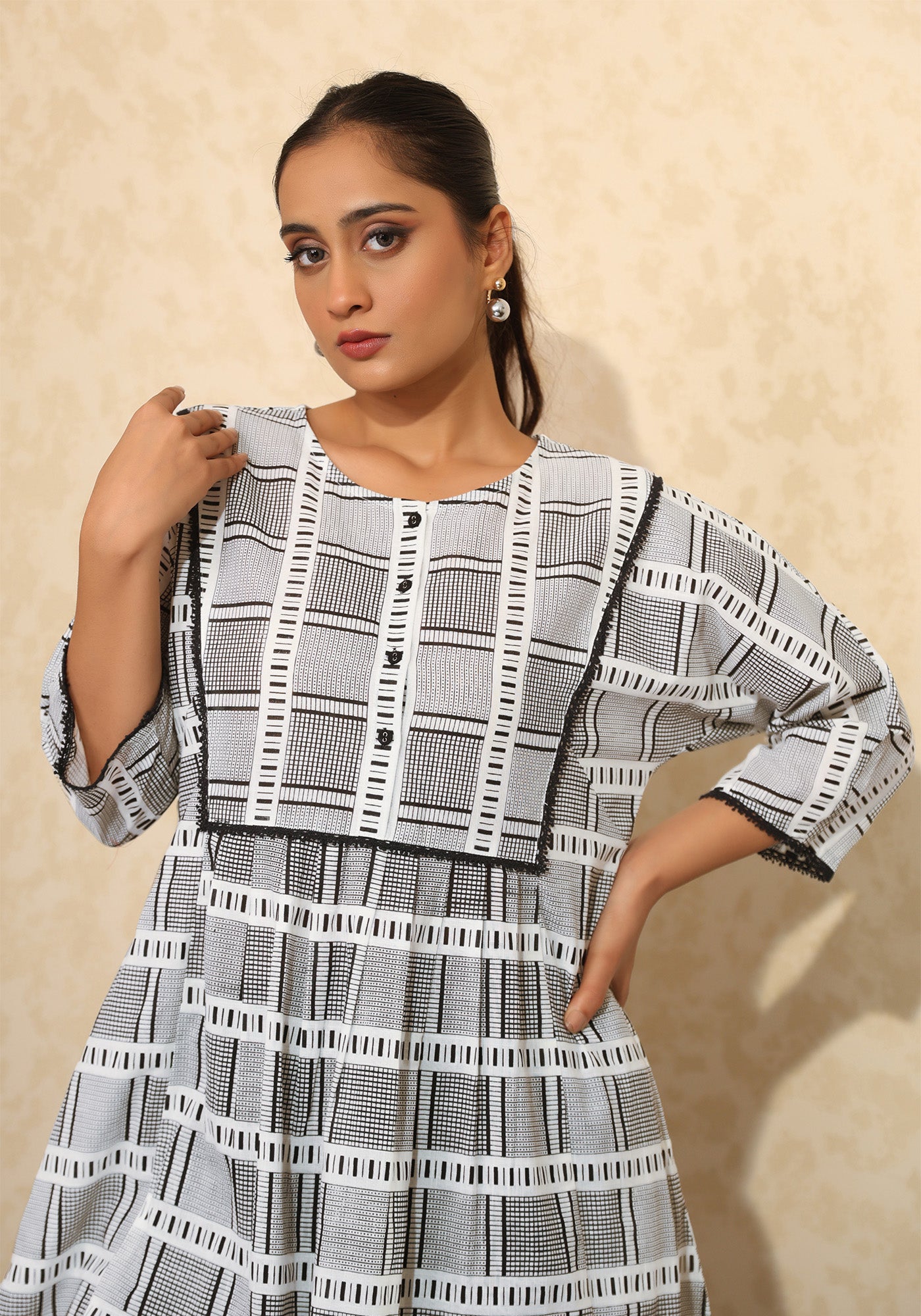 GRAYSCALE LUNA TUNIC DRESS