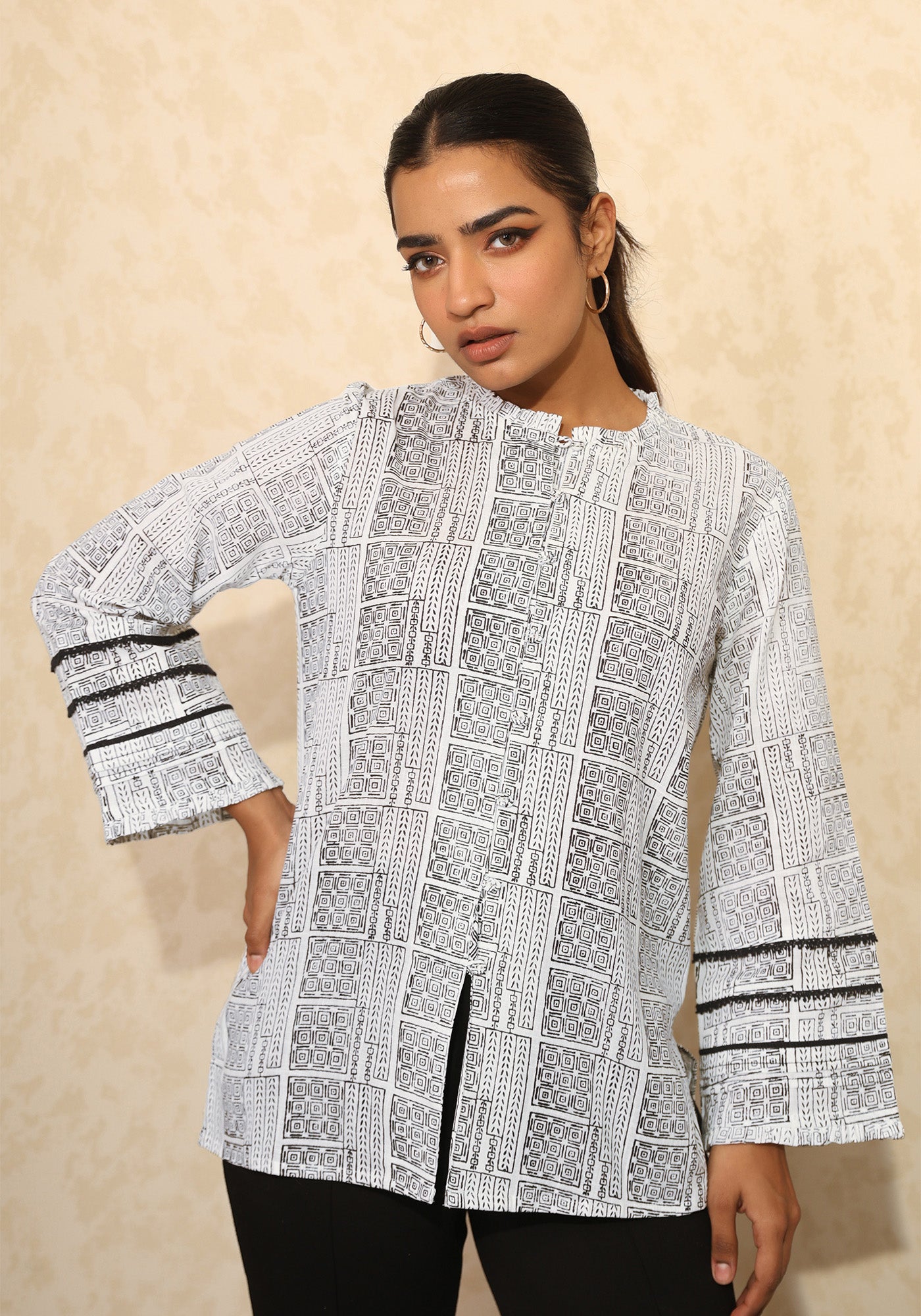 GRAYSCALE ZORA BUTTON SHIRT
