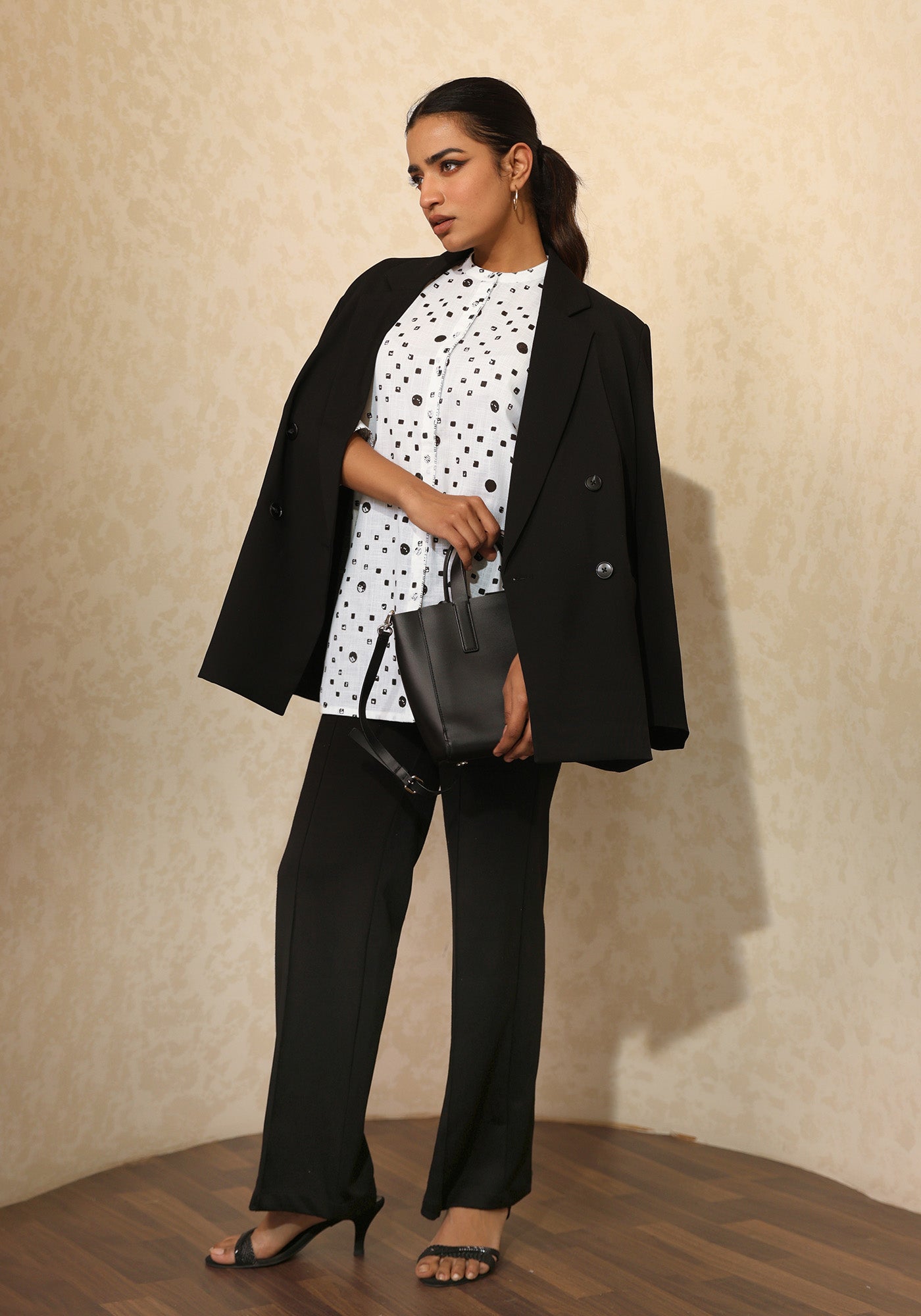 GRAYSCALE POLKA PANEL SHIRT