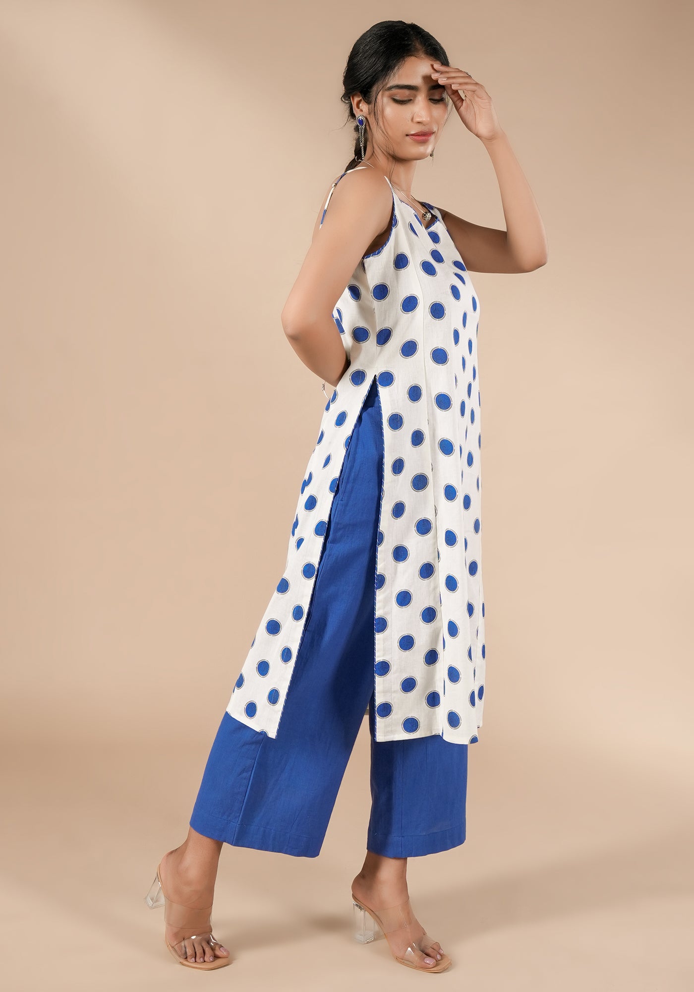 BINDU DOT PRINT STRAPPY KURTA