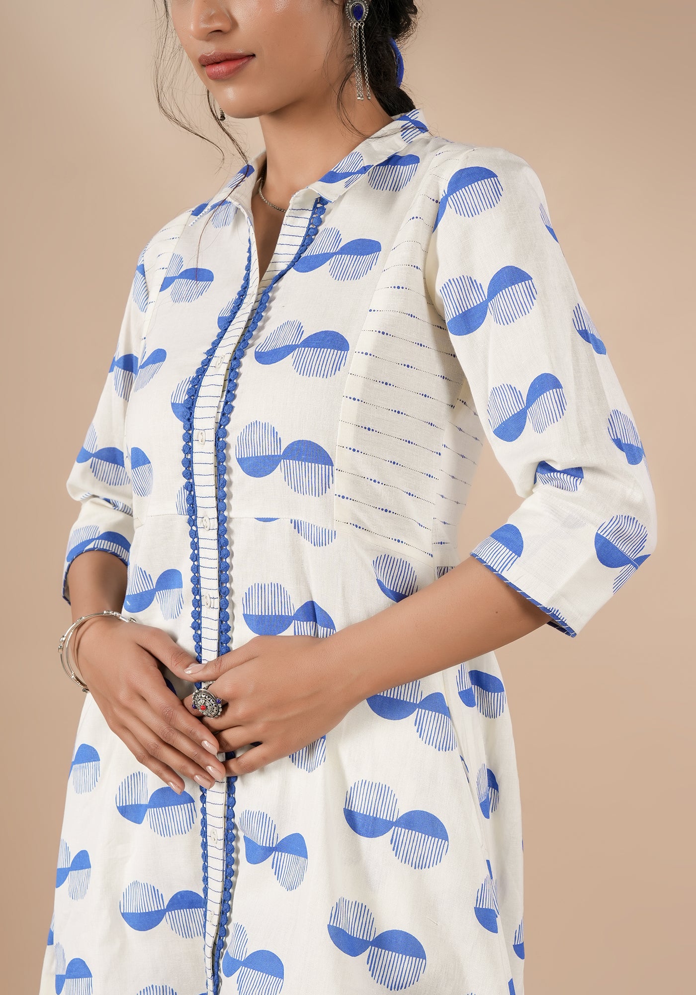 BINDU FIT & FLARE KURTA WITH BACK SMOCKING