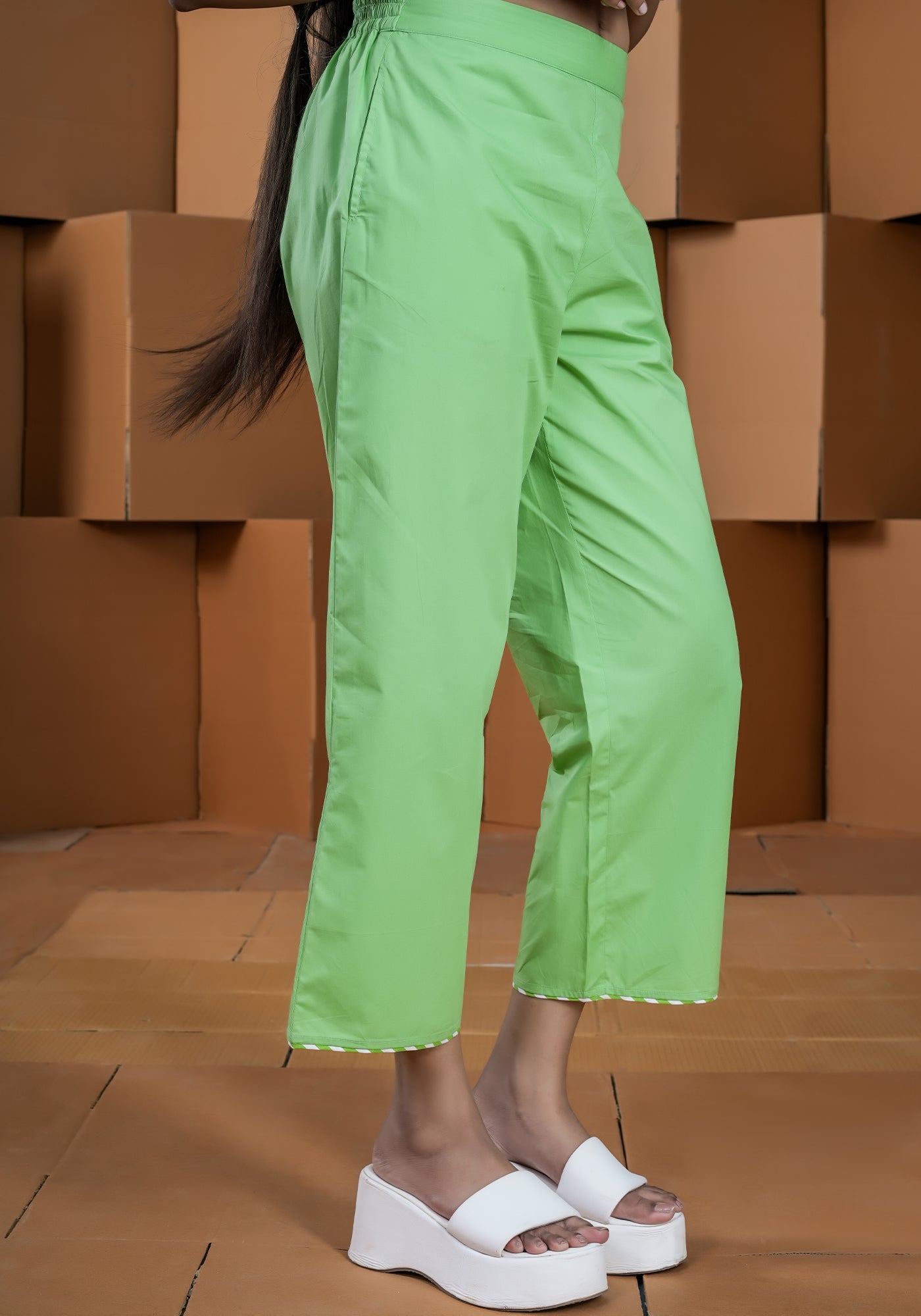 GREEN PIPING DETAIL PANTS