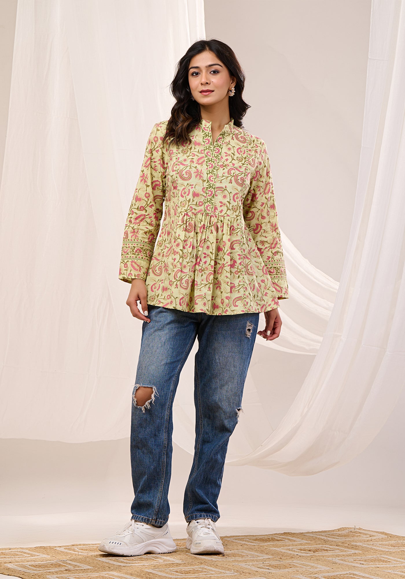 VERDANT VINE PEPLUM TOP