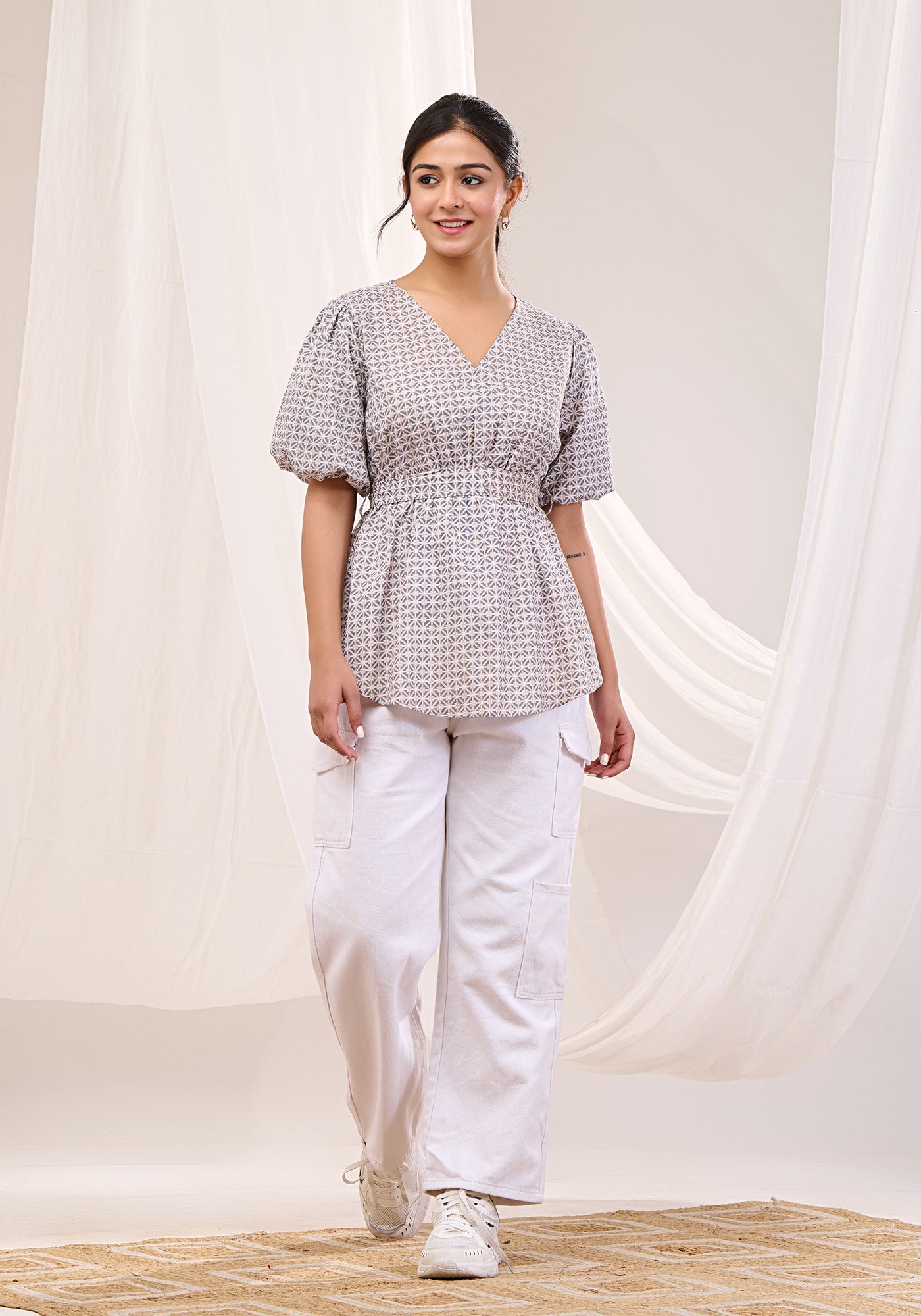 GRAY HAZE WRAP TOP