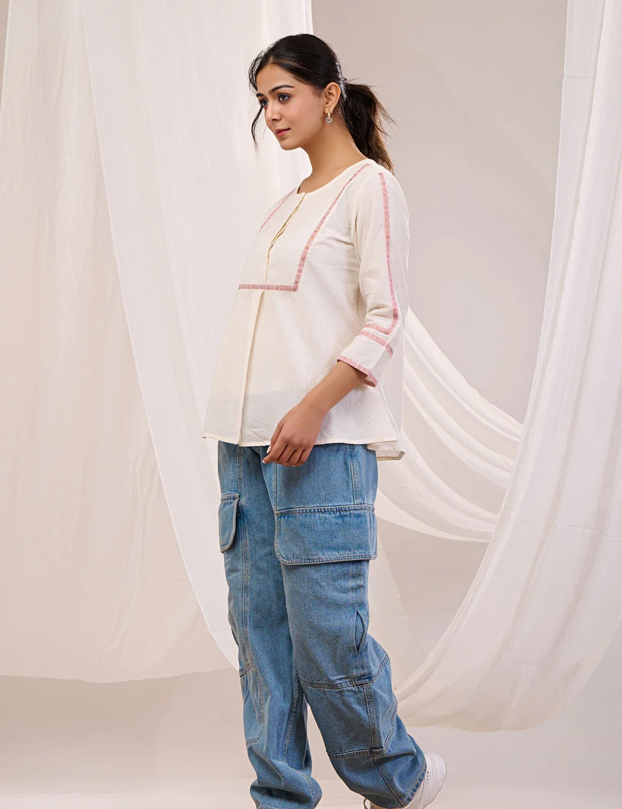 IVORY GRACE TOP