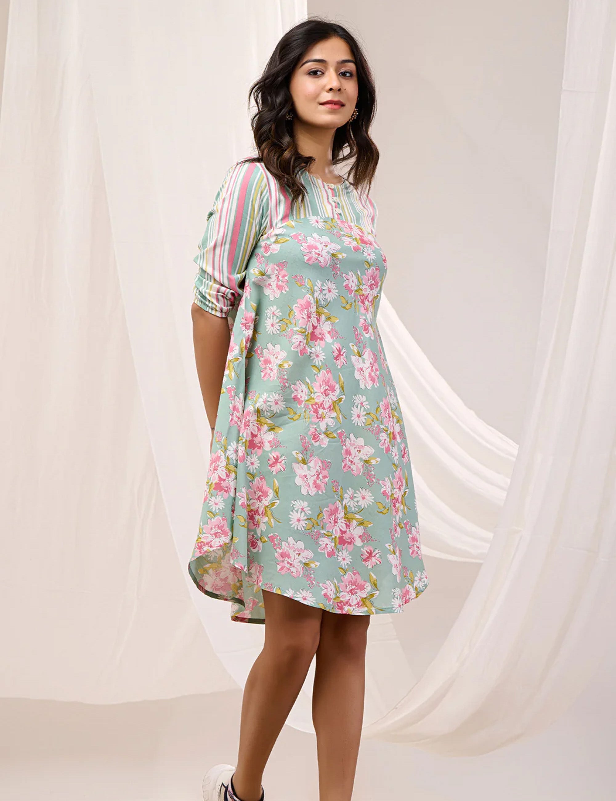 SPRINGTIME SERENADE TUNIC DRESS