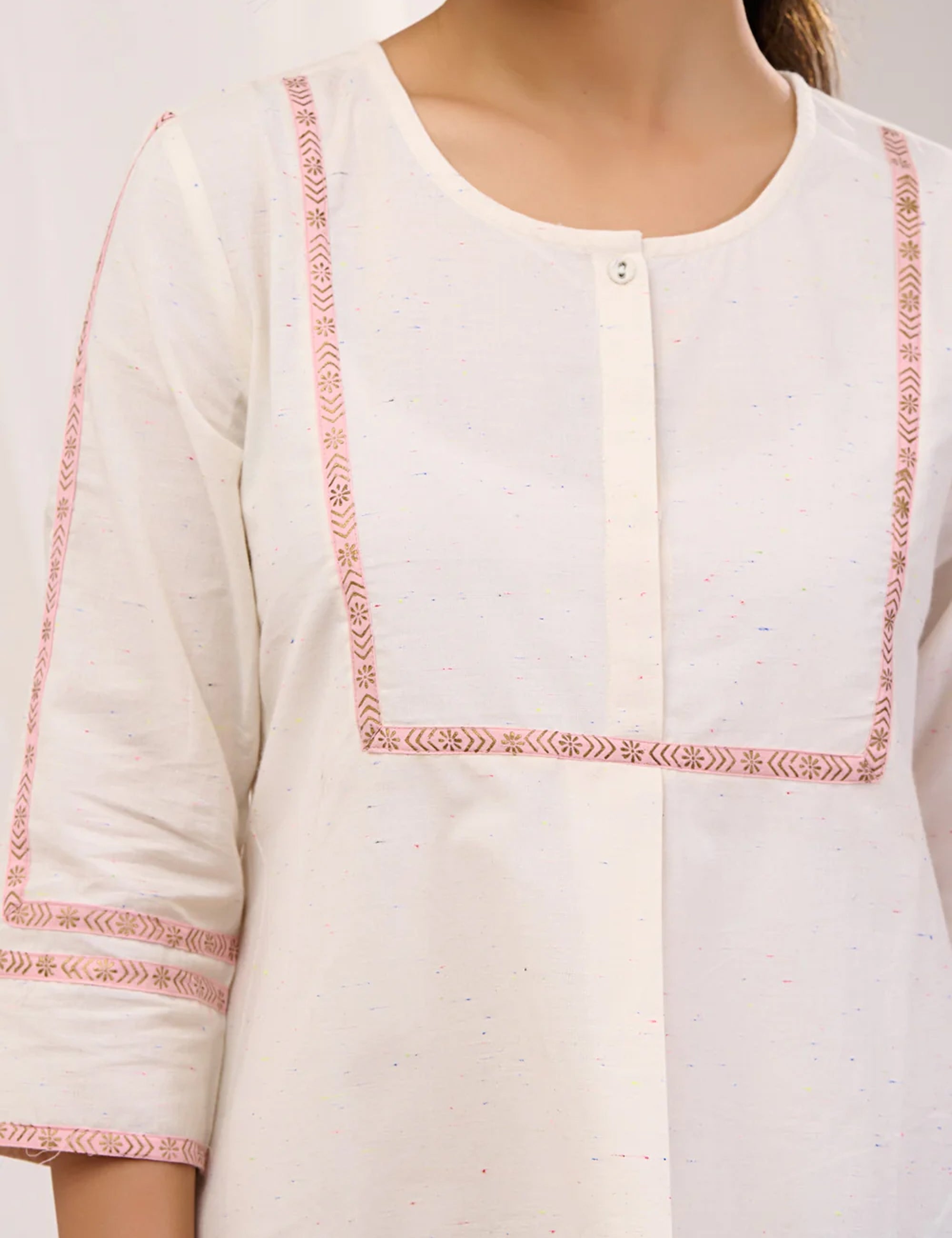 IVORY GRACE TOP