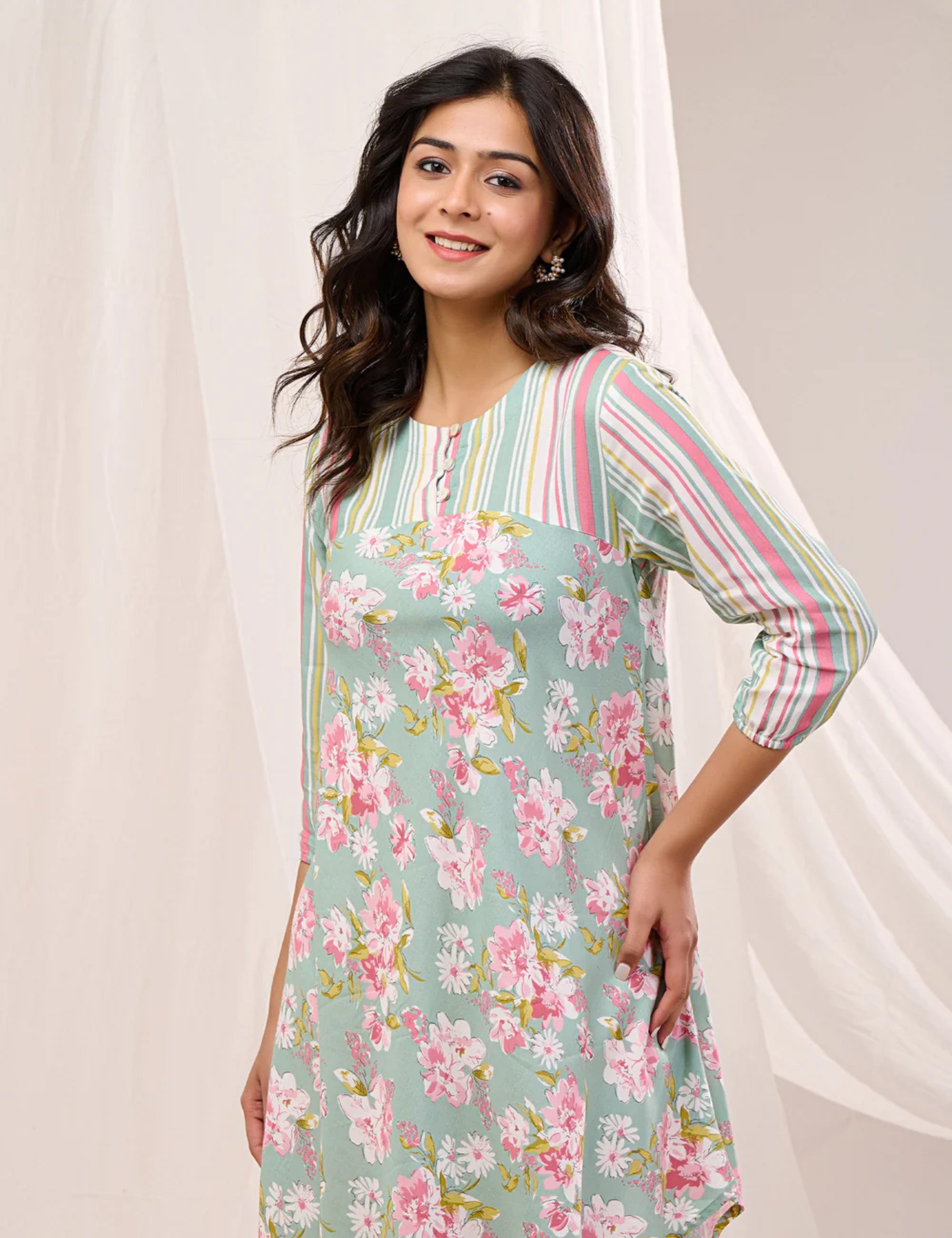 SPRINGTIME SERENADE TUNIC DRESS