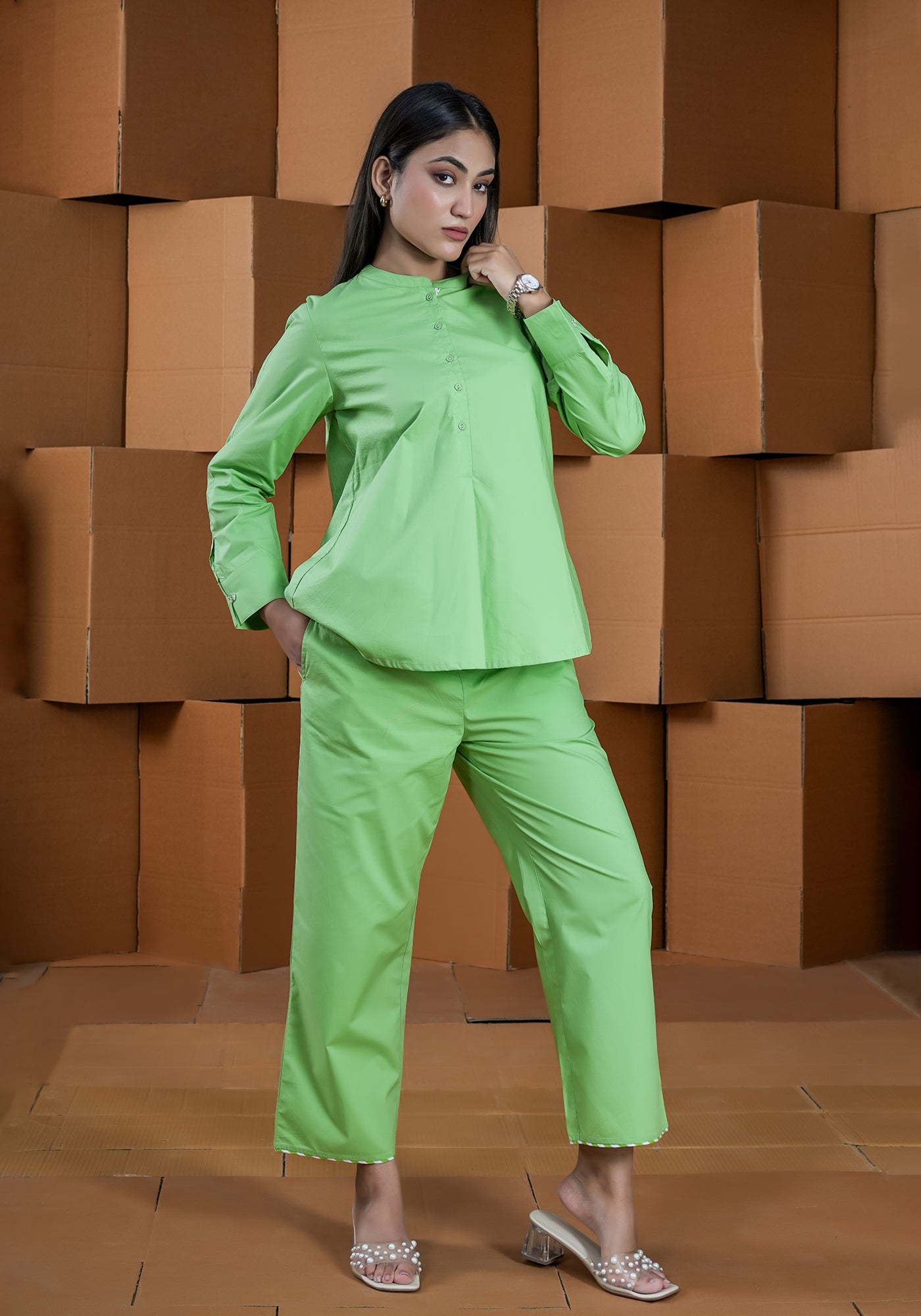 GREEN BACK LOOP SHIRT