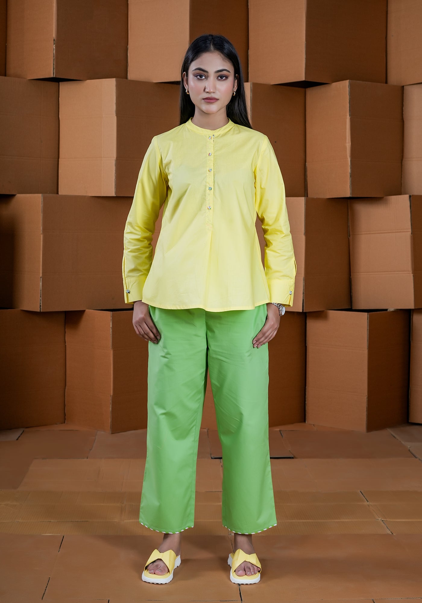 YELLOW BACK LOOP SHIRT