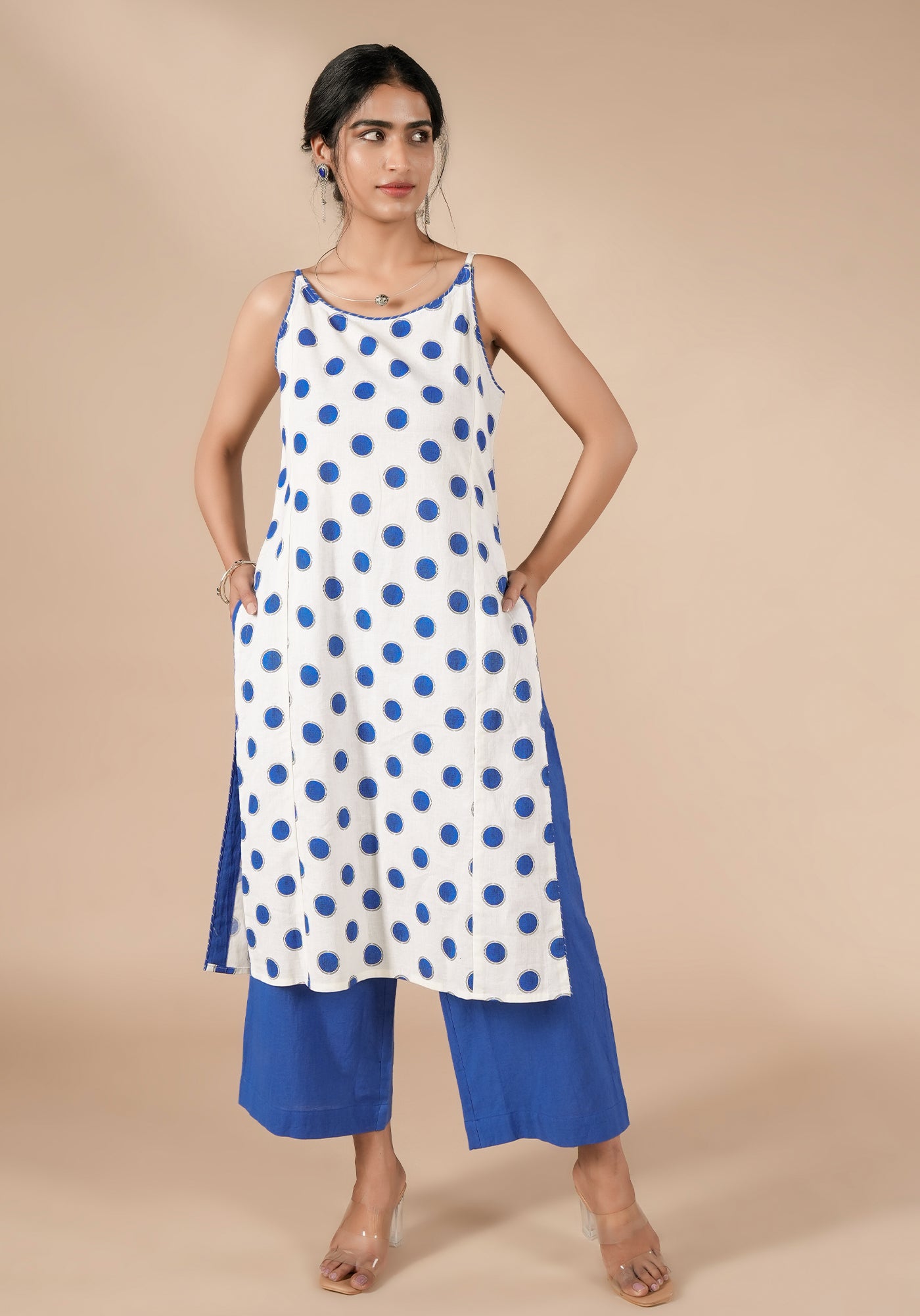 BINDU DOT PRINT STRAPPY KURTA