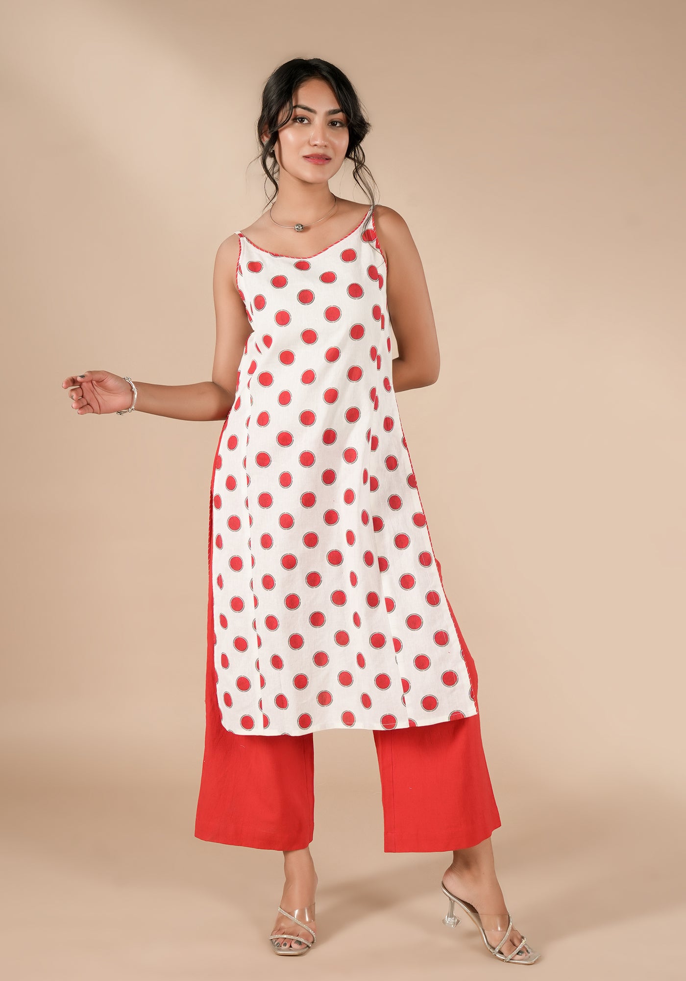 BINDU DOT PRINT STRAPPY KURTA