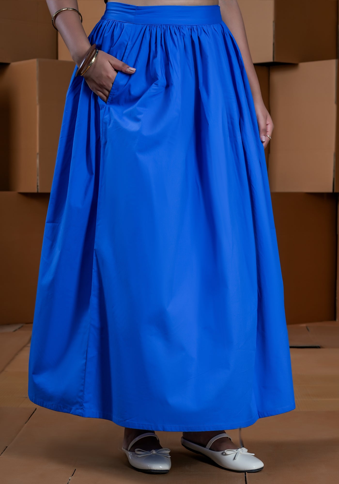 BLUE BACK  ELASTIC SKIRT