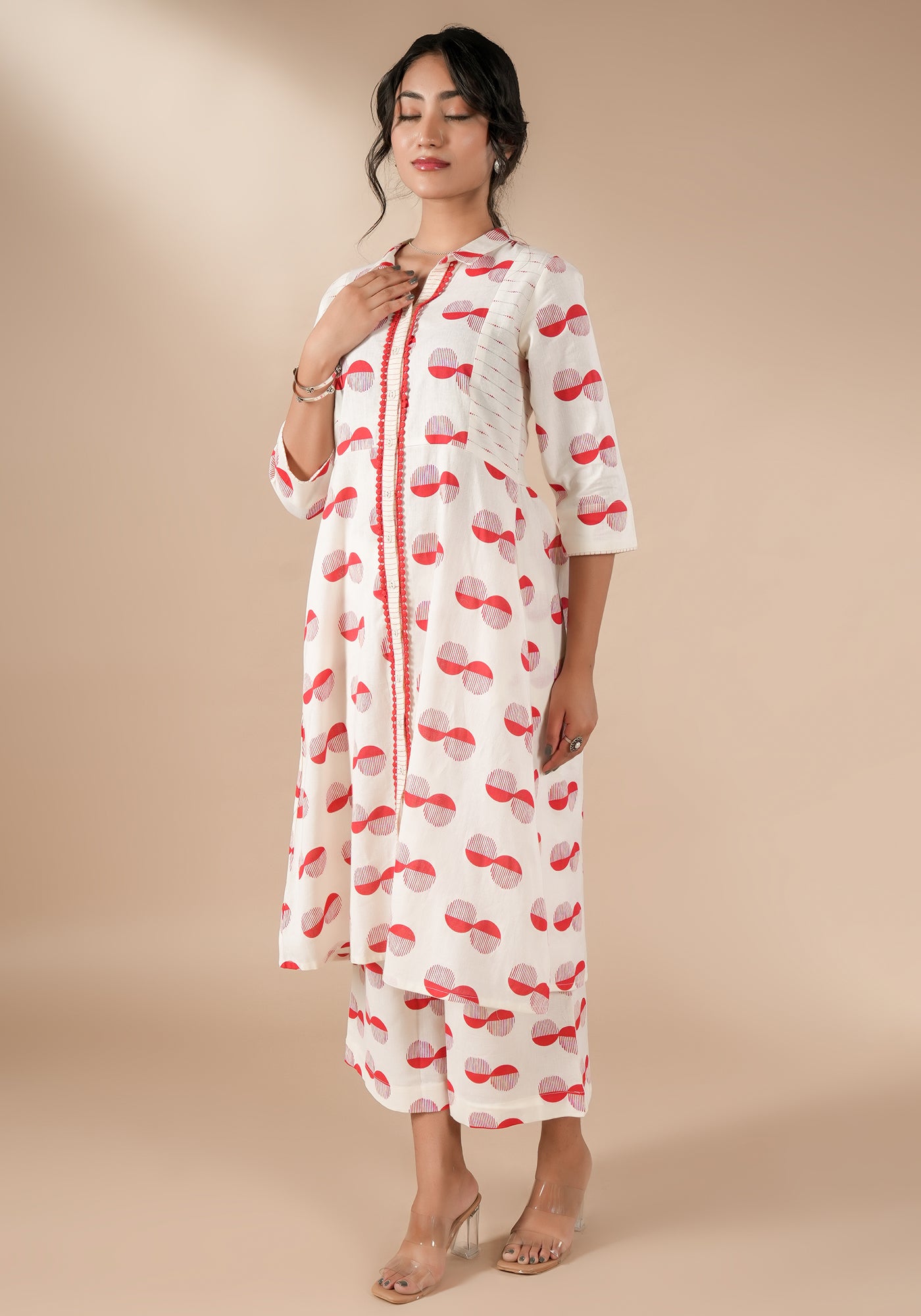 BINDU FIT & FLARE KURTA WITH BACK SMOCKING