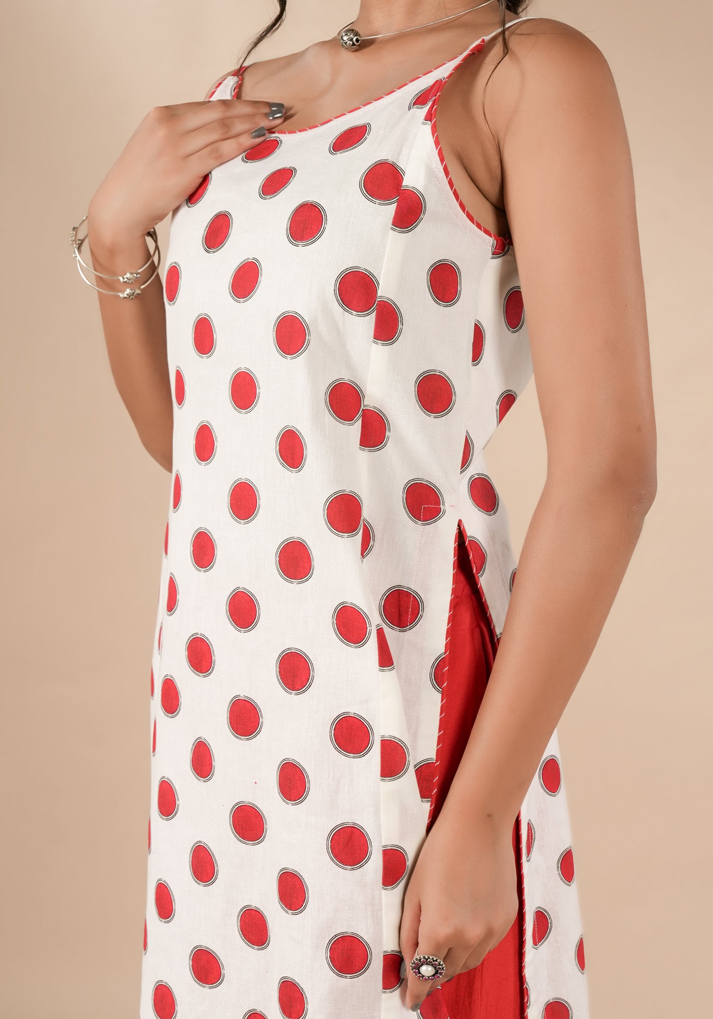 BINDU DOT PRINT STRAPPY KURTA