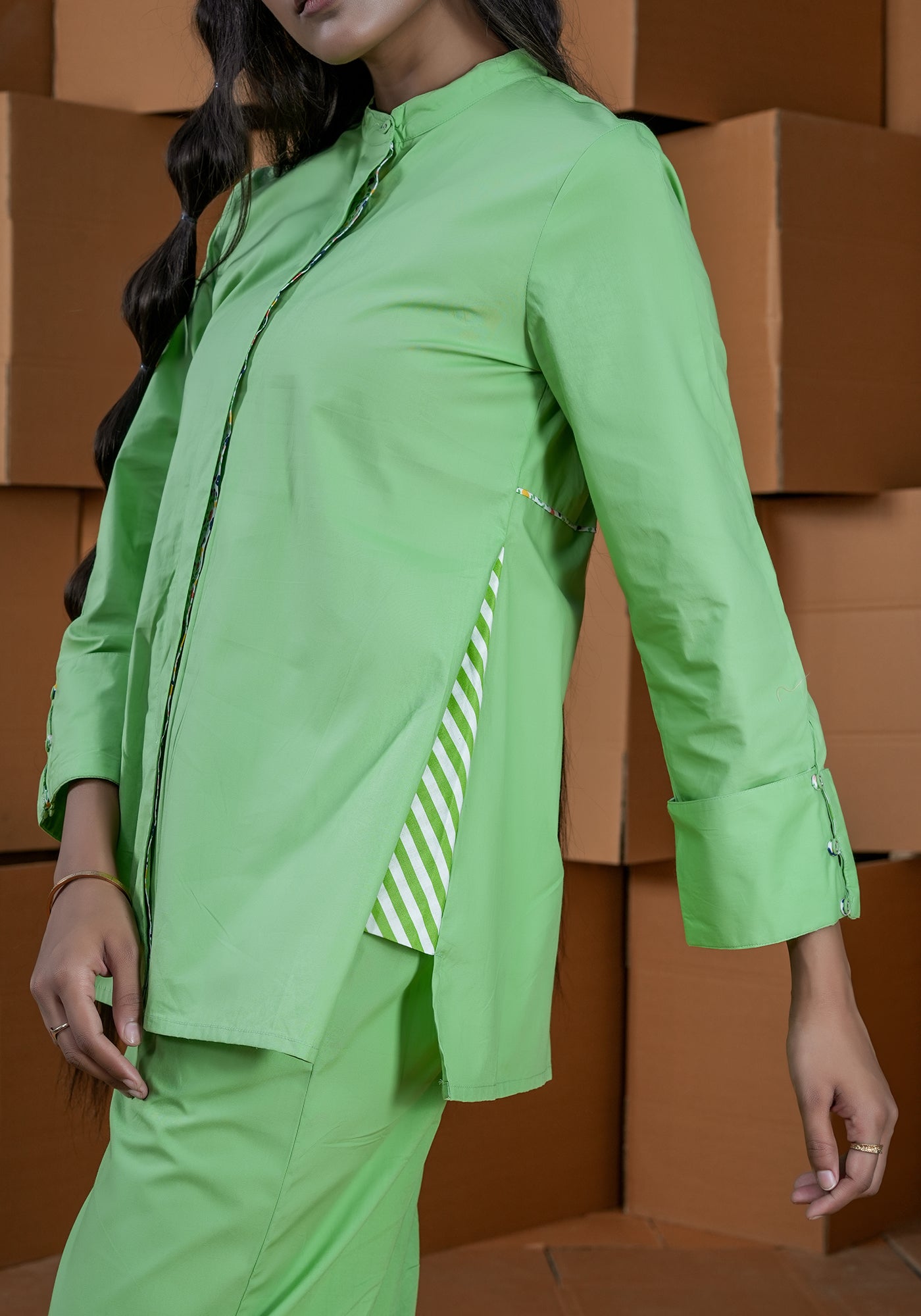 GREEN CONCEAL PLACKET FULL SLEEVE SHIRT